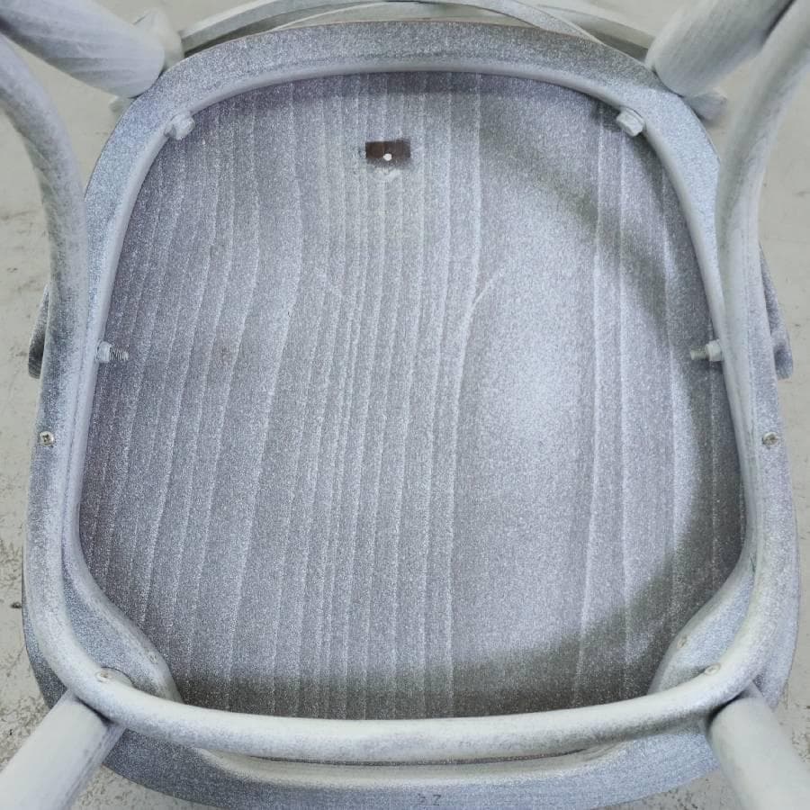 TON クロスバック ダイニングチェア アンティークホワイト 曲げ木 チェコ製2