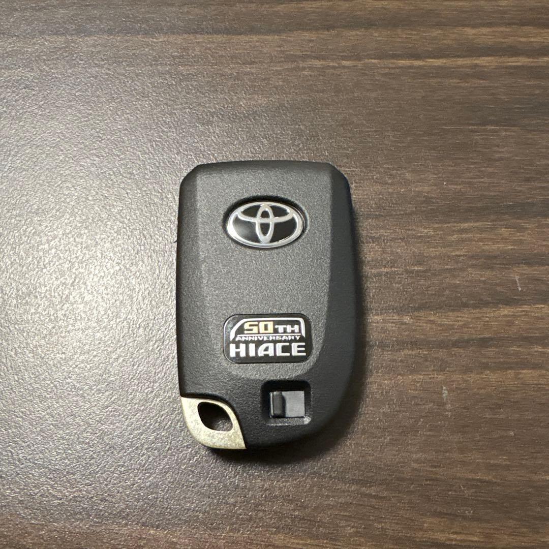 トヨタ ハイエース キーレスエントリーリモコン