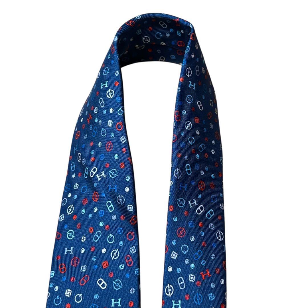 極美品　エルメス　ネクタイ　紺　ソリッド　無地　シェーヌダンクル柄　H柄