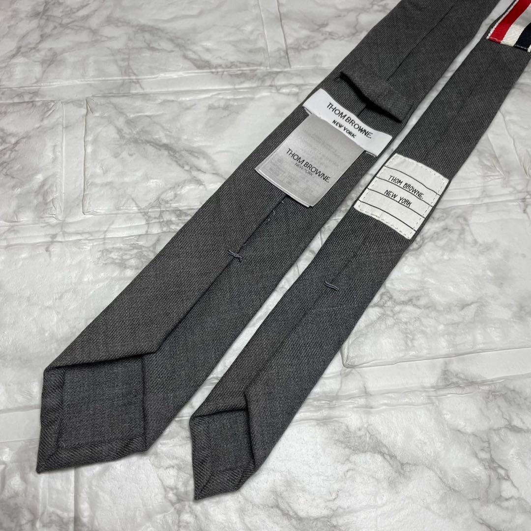 THOMBROWNE トムブラウン　ネクタイ　ソリッドタイ　グレー　トリコロール