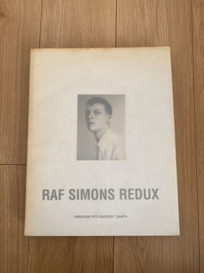 希少本　rafsimons ラフシモンズ　redux 写真集　カタログ　book