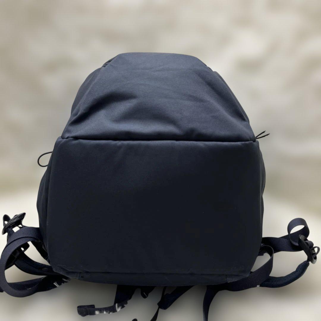 美品　アークテリクス　マンティス26 ブラックサファイア　国内正規品