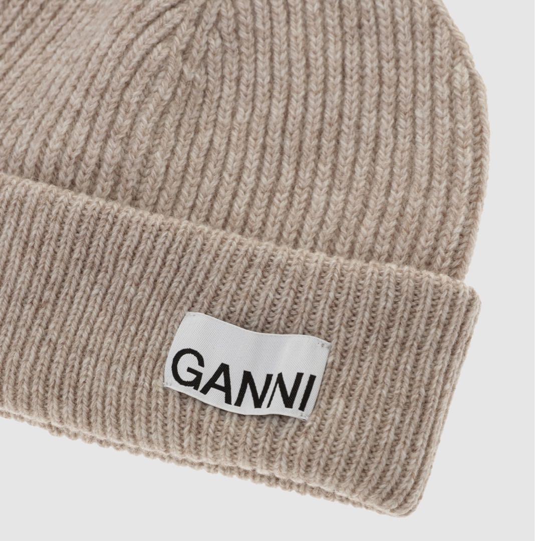 新品　GANNI ニット帽 ビーニー
