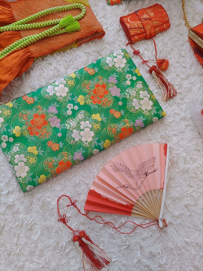 七五三用着物　7歳　紺　紫　金　フルセット　作り帯　正統派　レトロ　まとめて　緑