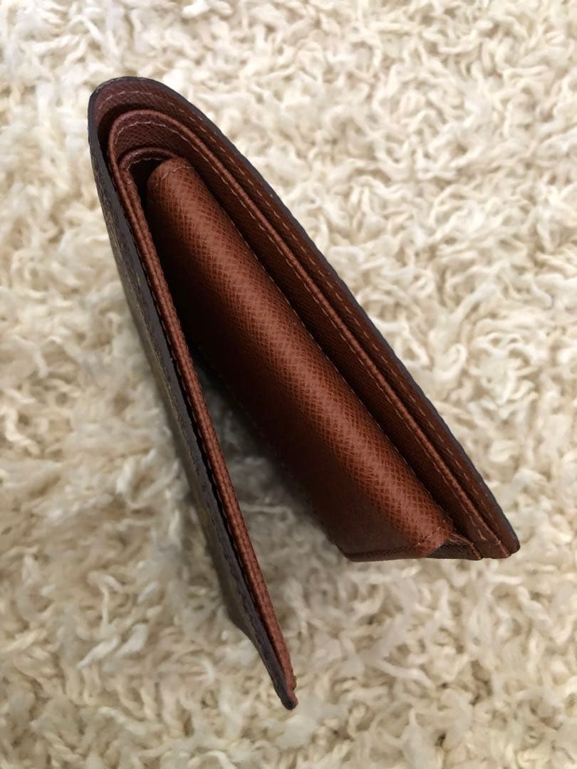 ヴィトン　モノグラム　財布　二つ折り財布　マルコ　二つ折り