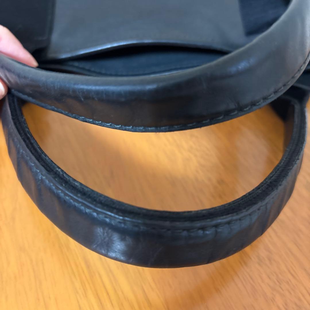 バレンシアガ　ネイビーカバスxs 2wayショルダー　レザー　パンチング