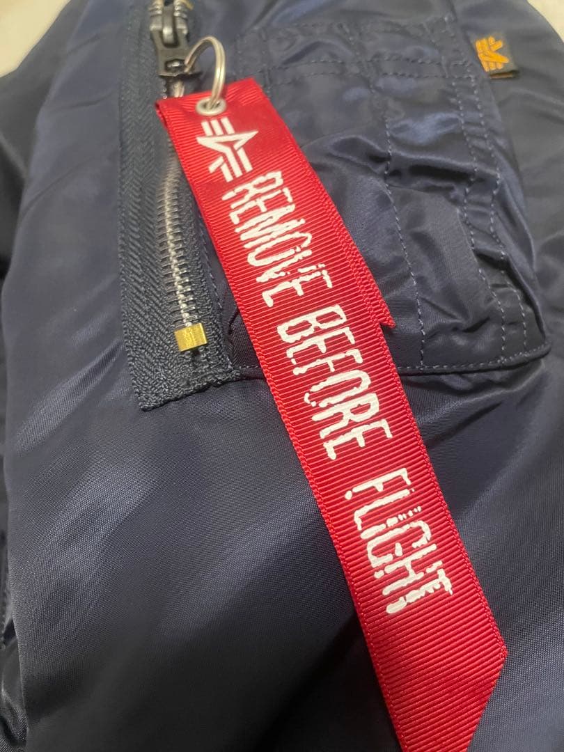 ALPHA MA-1フライトジャケットLサイ ズ　ネイビー