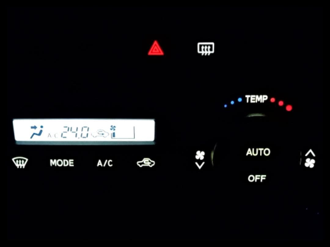 kazkaz。 ダイハツ AS / HD / PW スイッチ（ 白 ）5点