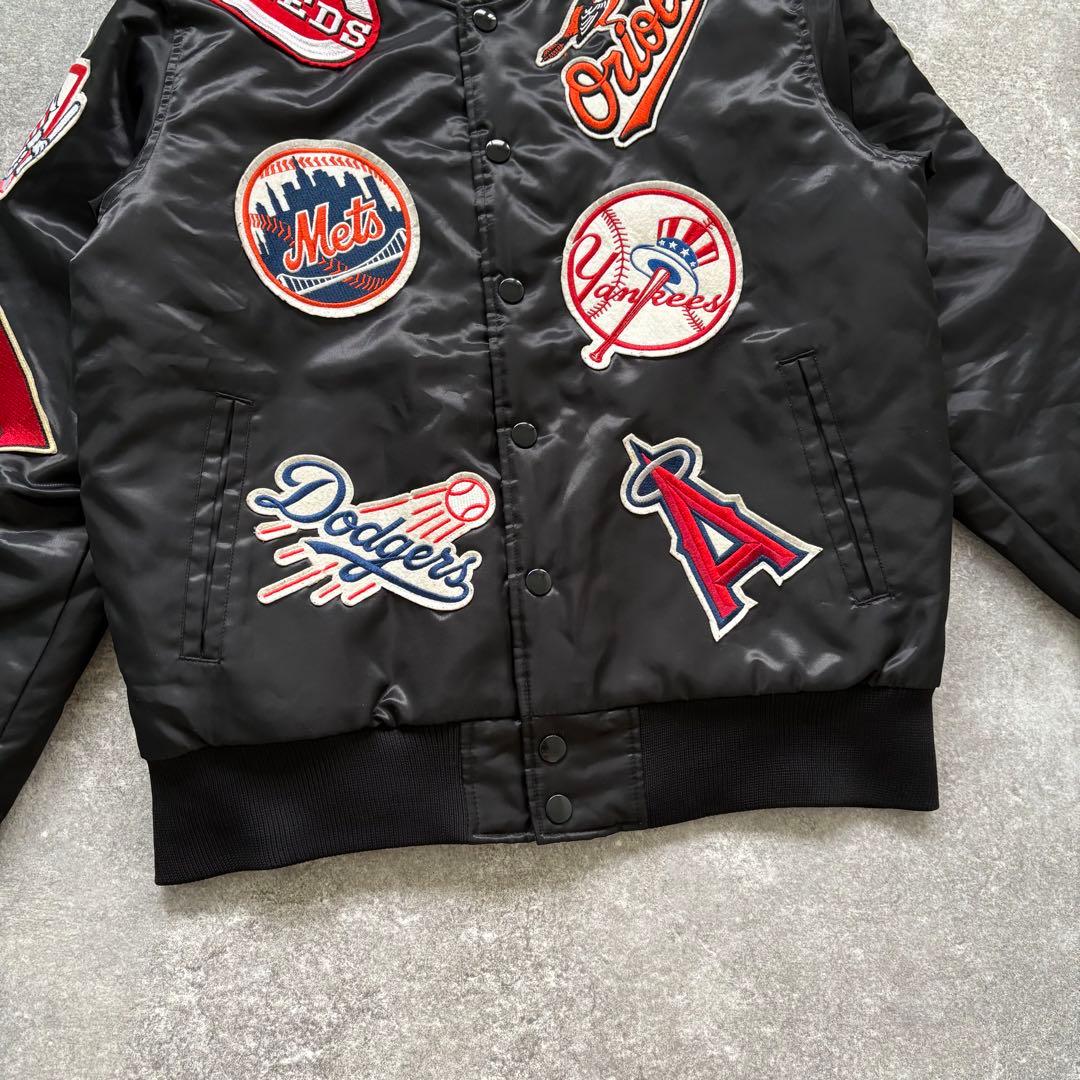 【Majestic】マジェスティック ワッペン総柄 スタジャン キルティング 黒