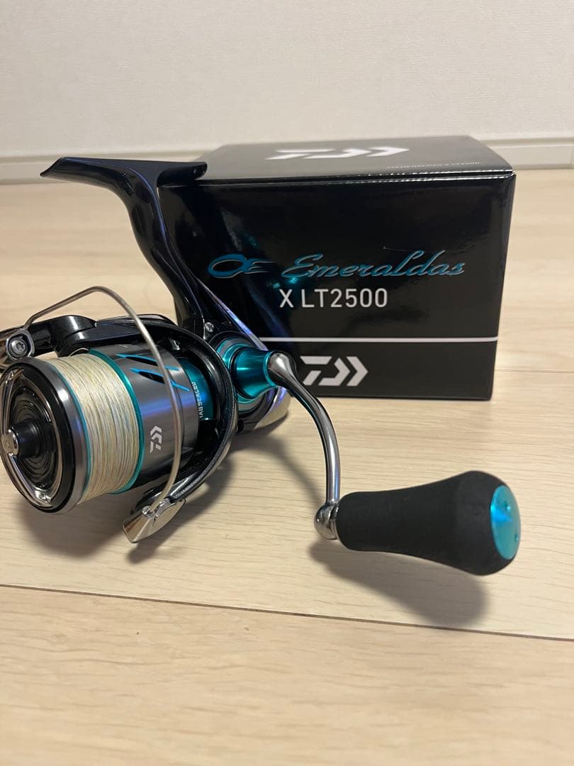 エメラルダスX LT2500 スピニングリール