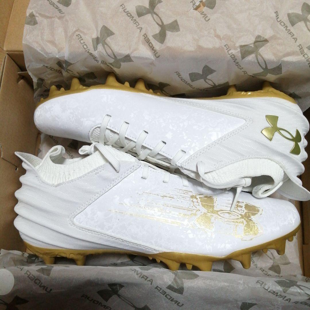 アンダーアーマー　メンズ新品 フットボールシューズ