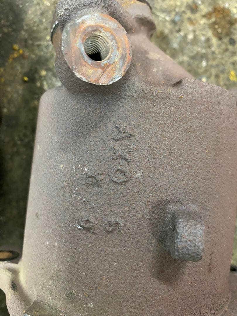 触媒コンバーター AKO 使用済み 金属製