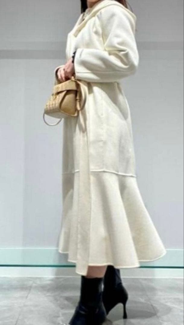 最終値下げCELFORDセルフォード フーディーマーメイドリバーコート