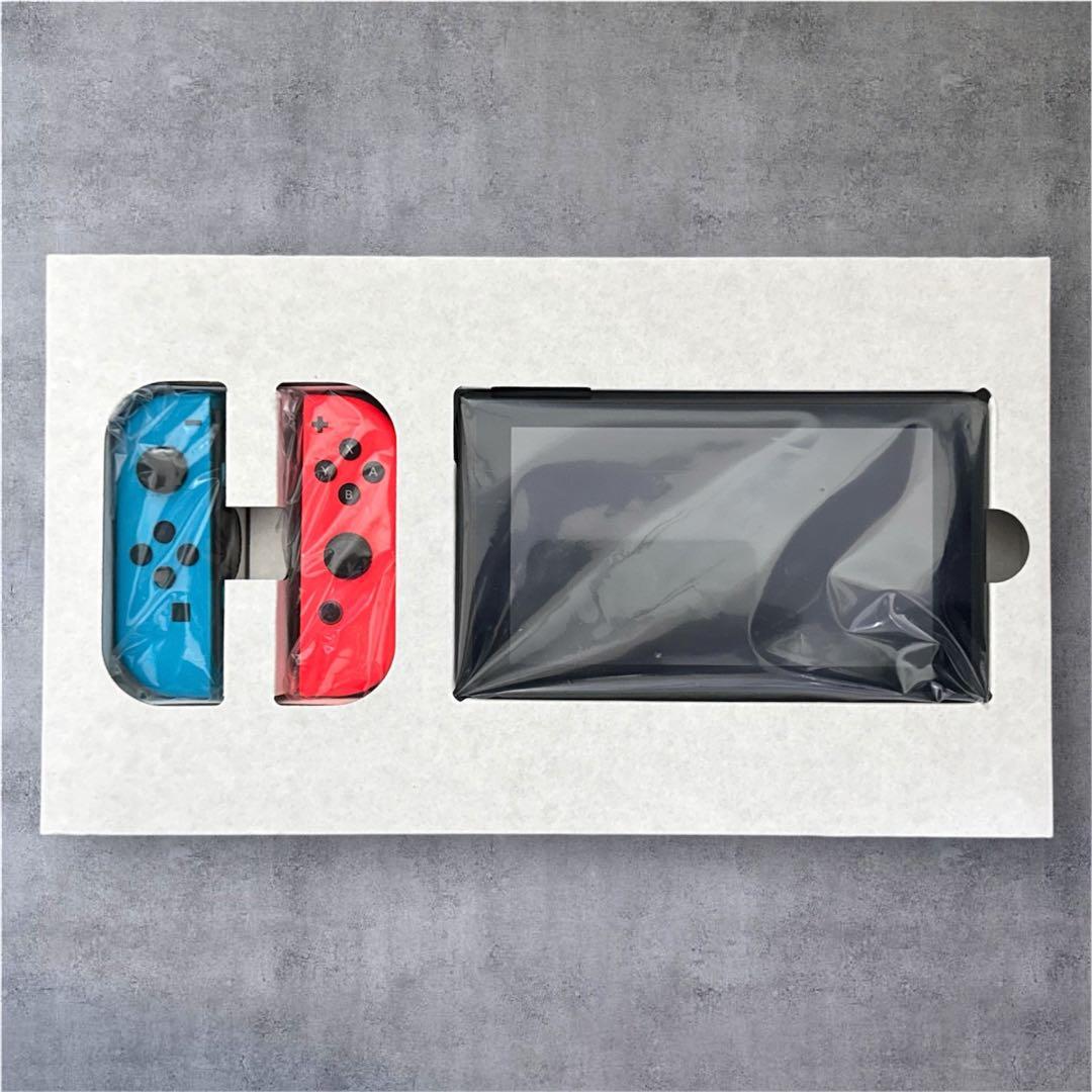 Nintendo Switch / Joy-Con(L) ブルー/(R) レッド