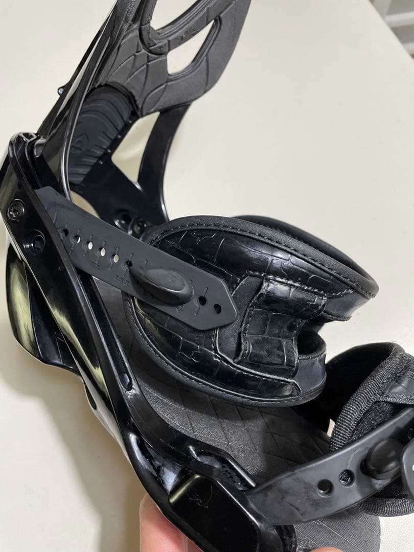 SALOMON スノーボードビンディング ARCADEブラック S/M