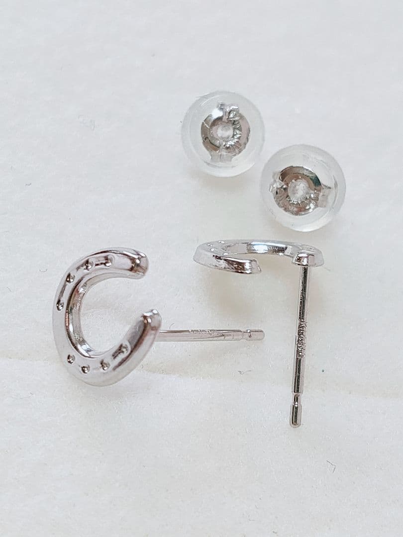 新作 未使用品 k14WG ピアス