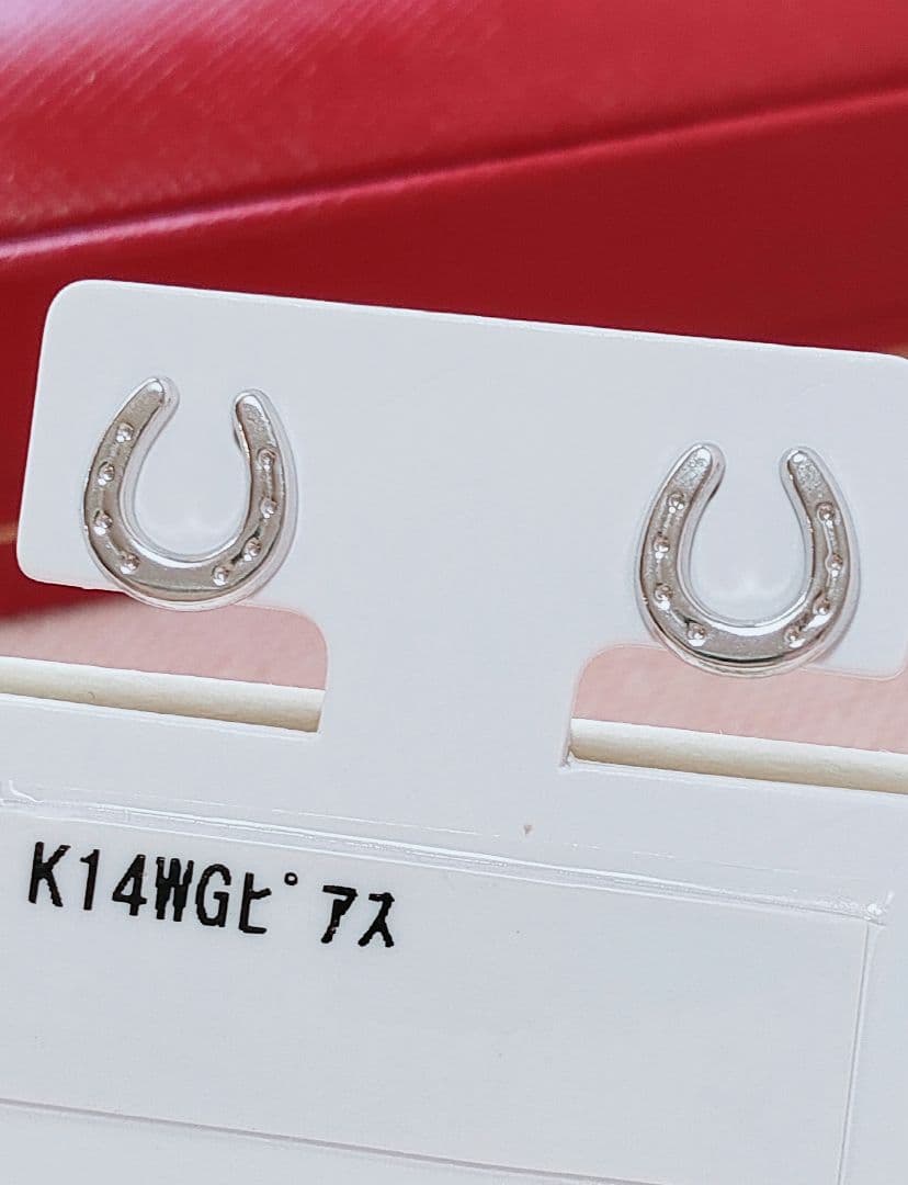 新作 未使用品 k14WG ピアス