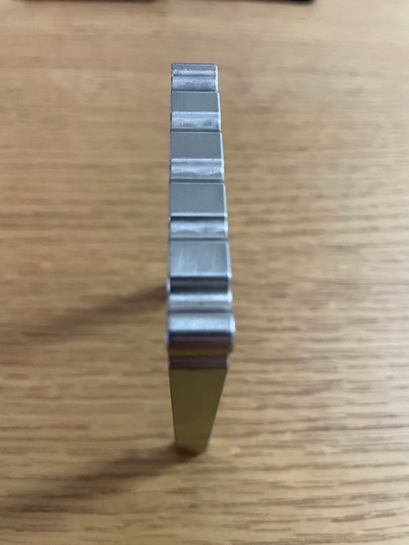 Decadent Minimalist Titanium カードケース USA製