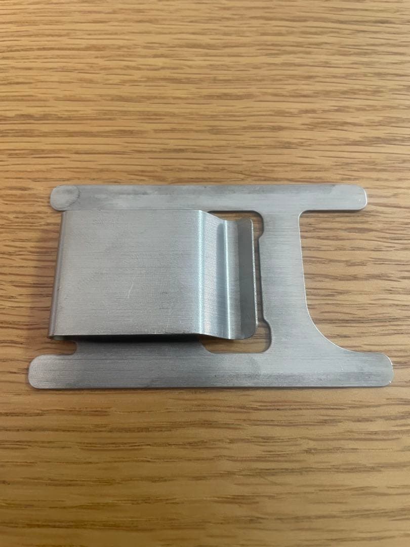 Decadent Minimalist Titanium カードケース USA製