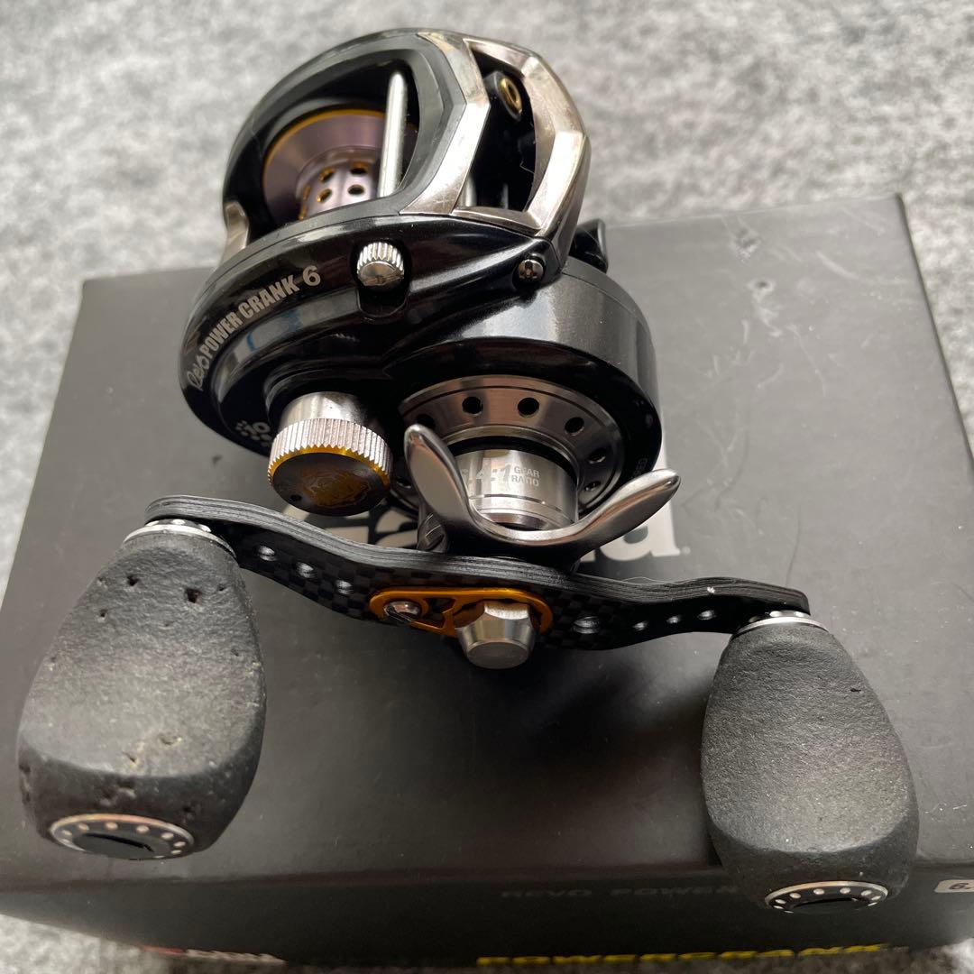 アブガルシアベイトリール/REVOパワークランク6/ギア比6.4:1 美品中古