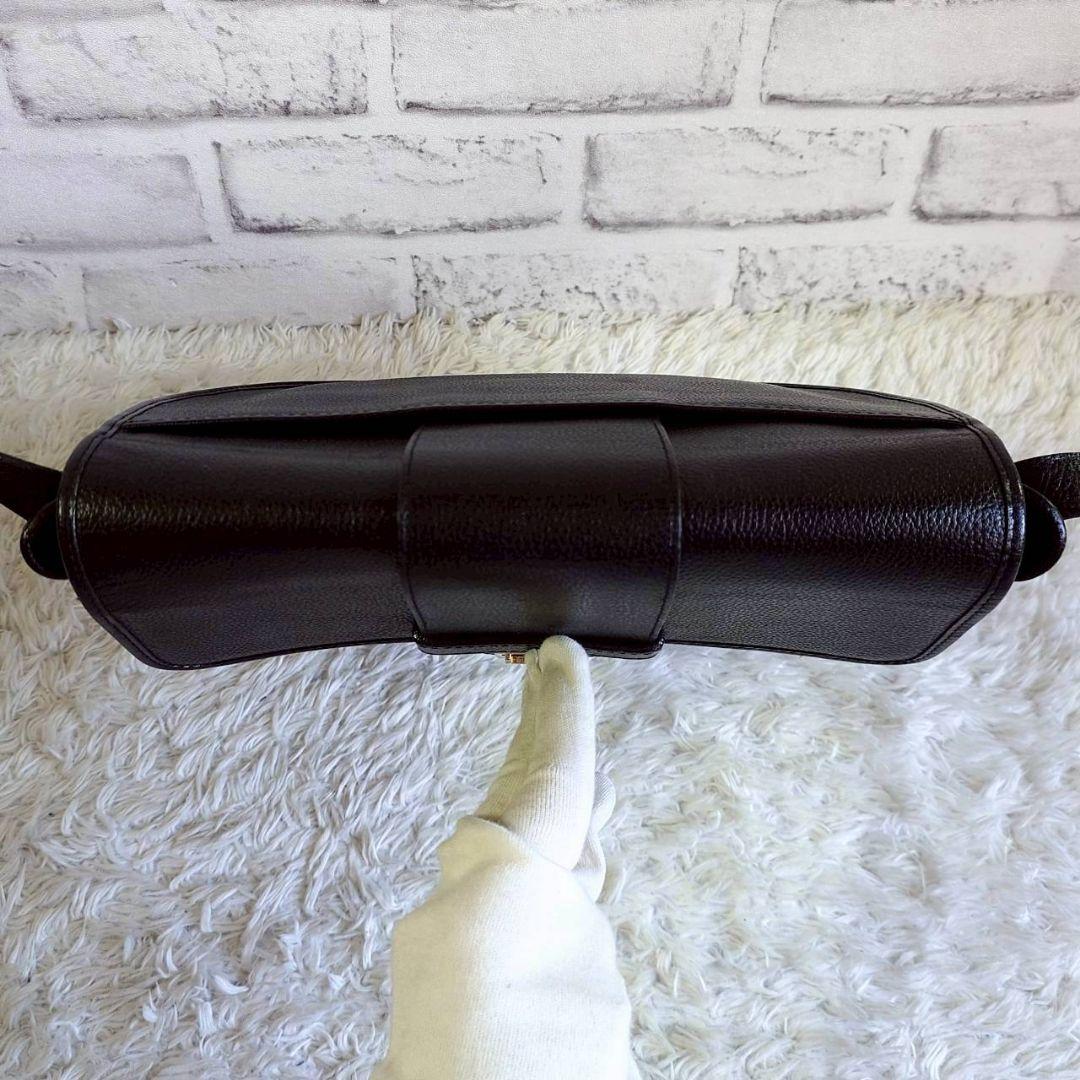 イヴサンローラン カサンドラ ショルダーバッグ 斜め掛け レザー ブラック ロゴ