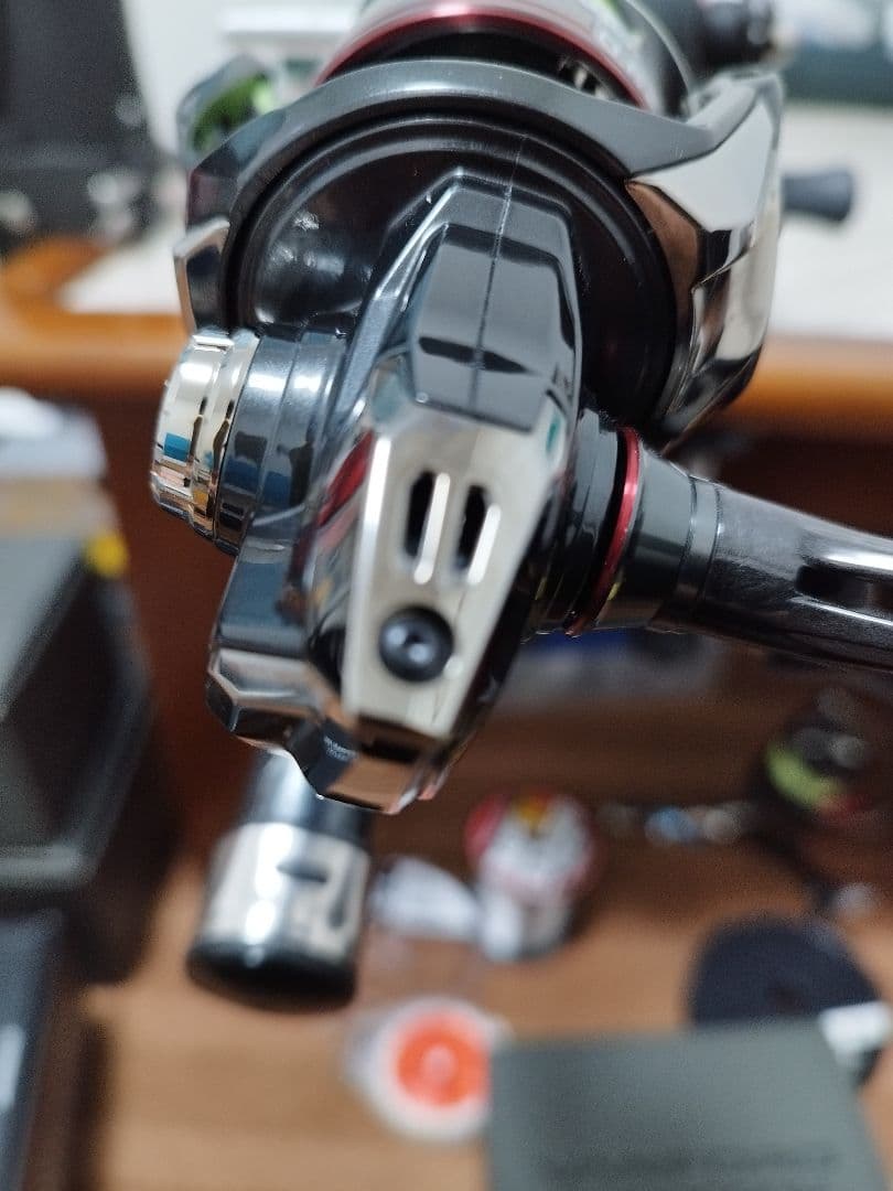 SHIMANO 超美品 24 VANFORD C3000SDH スピニングリール