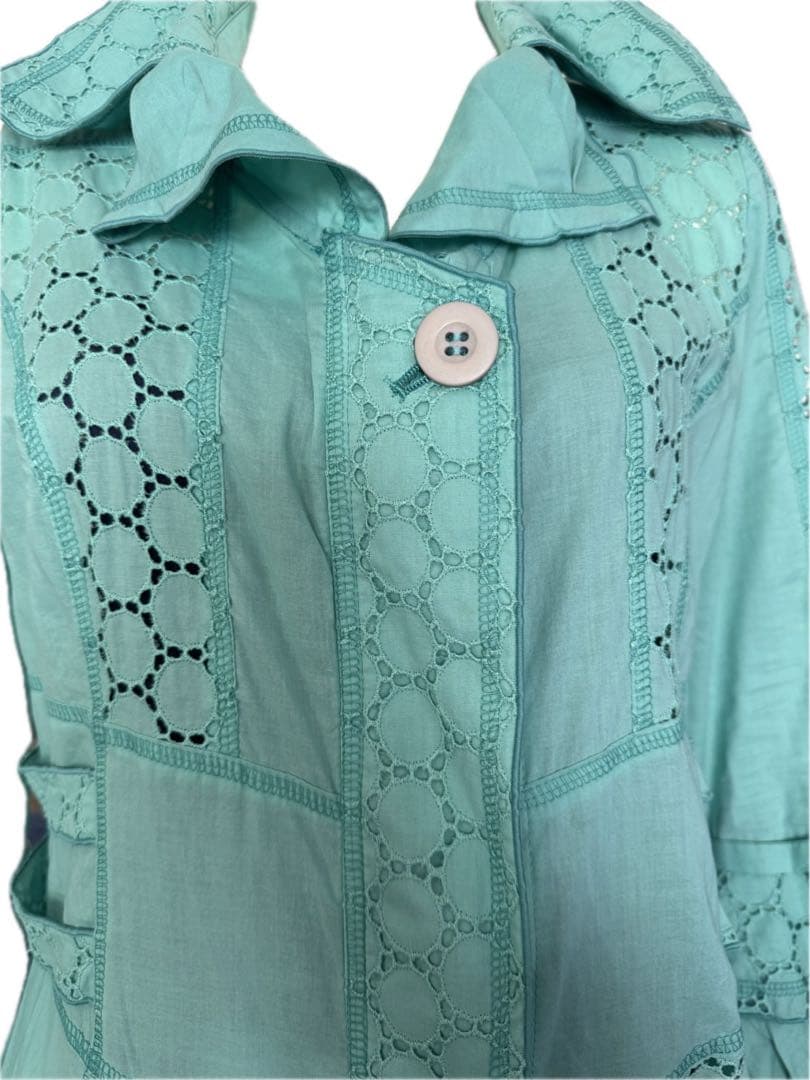 ミントグリーン レースディテール ロングコート