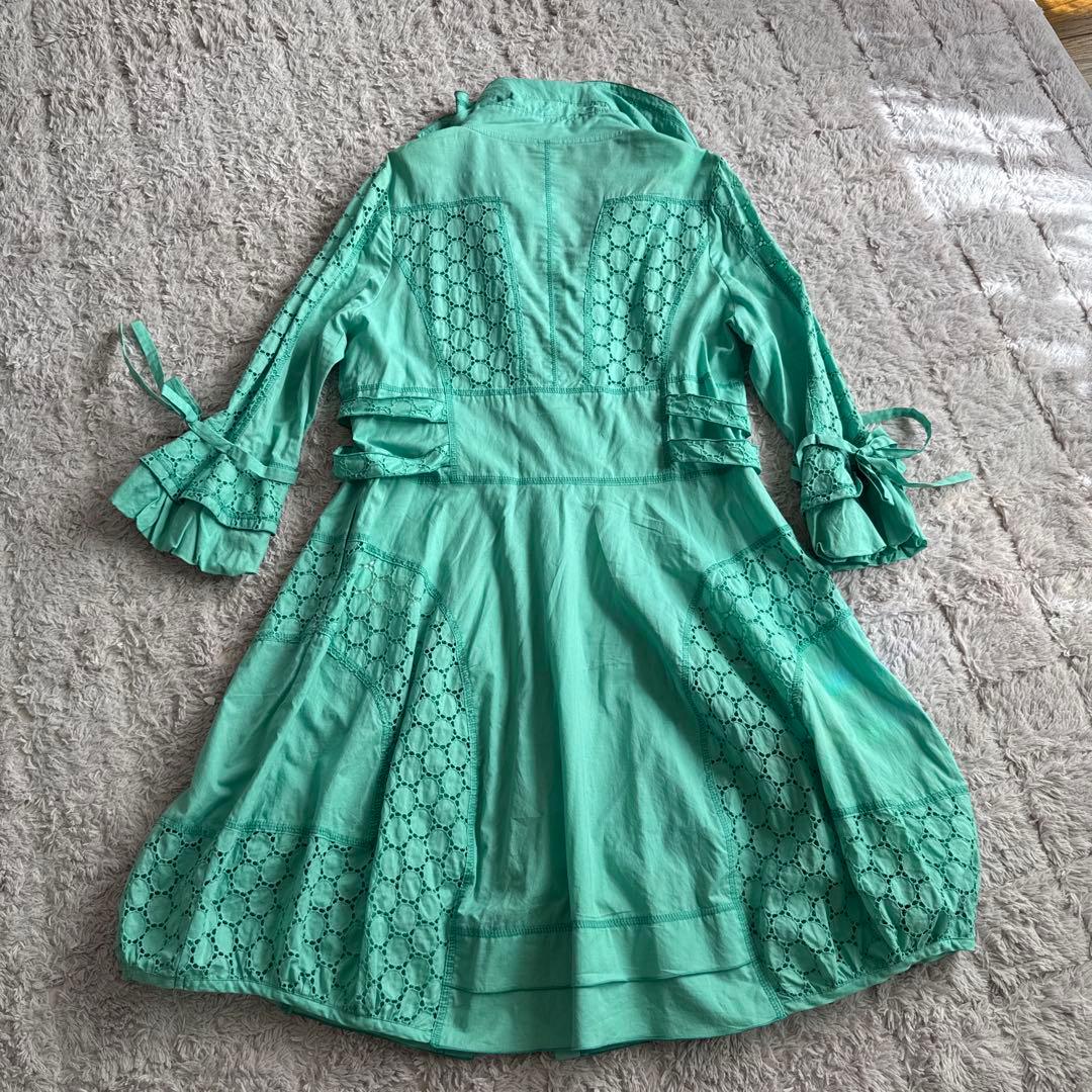 ミントグリーン レースディテール ロングコート