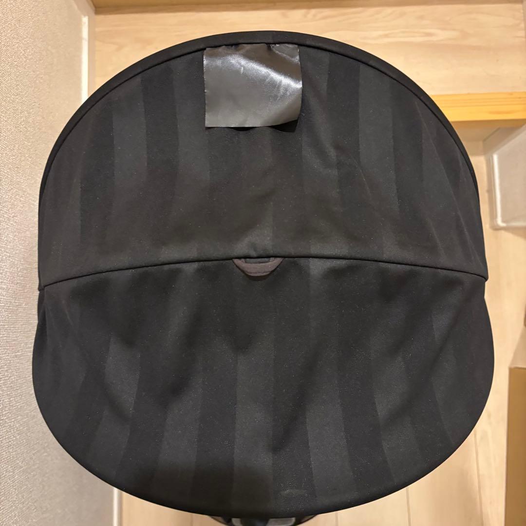 美品 コンビ クルムーヴスマート ISOFIX エッグショック Neo 説明書有