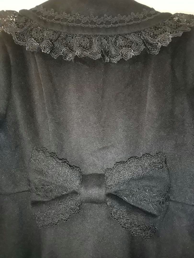 メニーリボンコート シャルミエール アクシーズファムカワイイ 黒