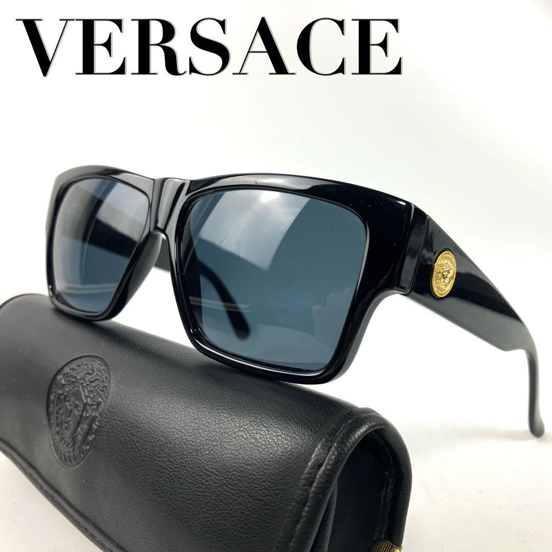 ヴェルサーチ　サングラス　メデューサ　セルフレーム　ウェリントン　ブラック