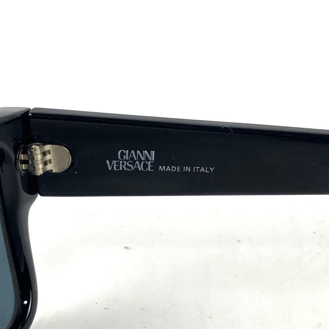 ヴェルサーチ　サングラス　メデューサ　セルフレーム　ウェリントン　ブラック