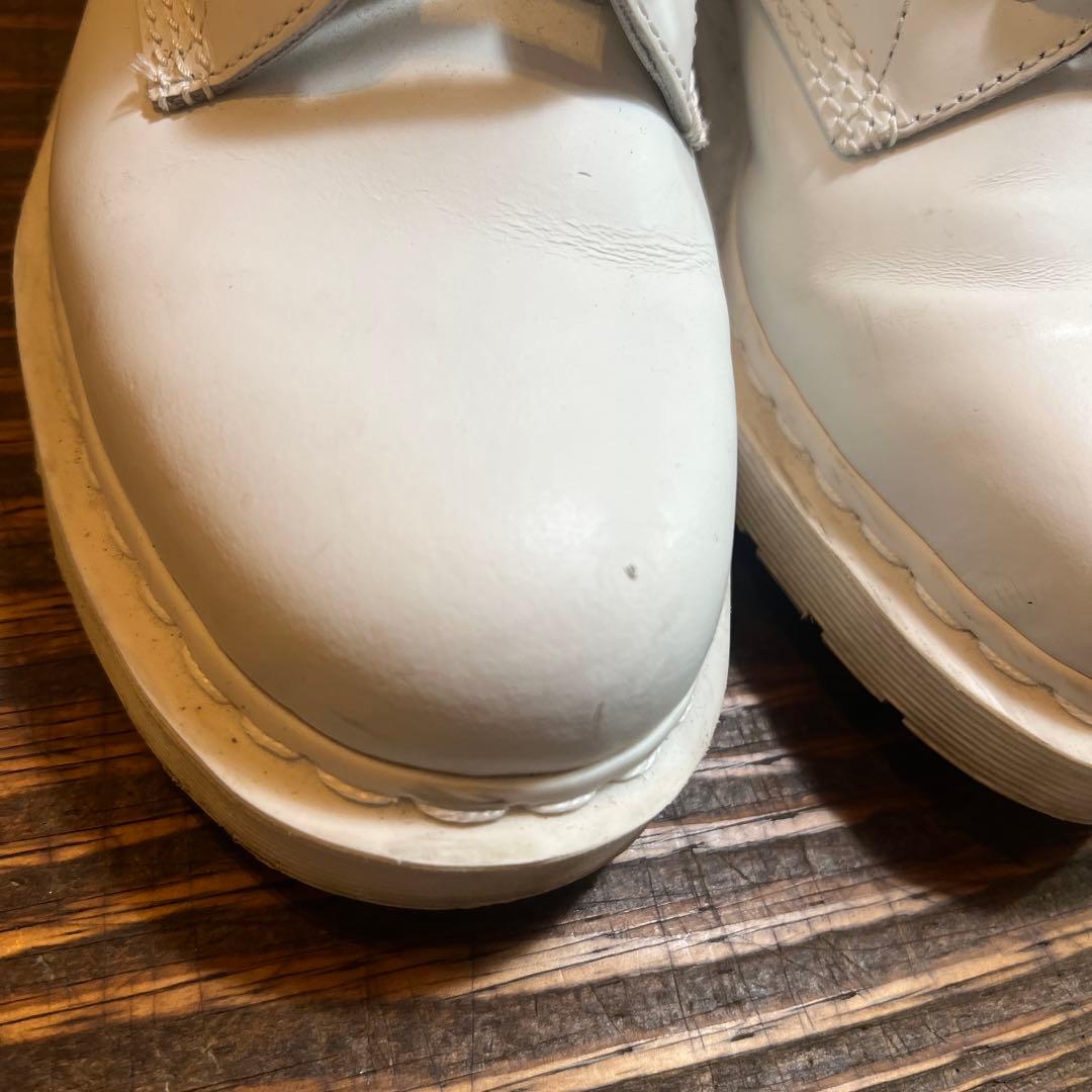 ドクターマーチン　ホワイト　8ホールブーツ　メンズ