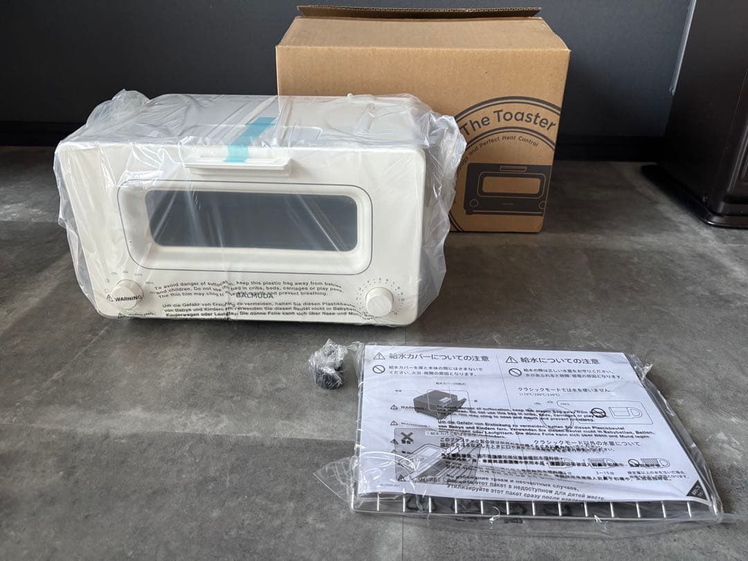 新品未使用　BALMUDA The Toaster ホワイト　K01E-WS