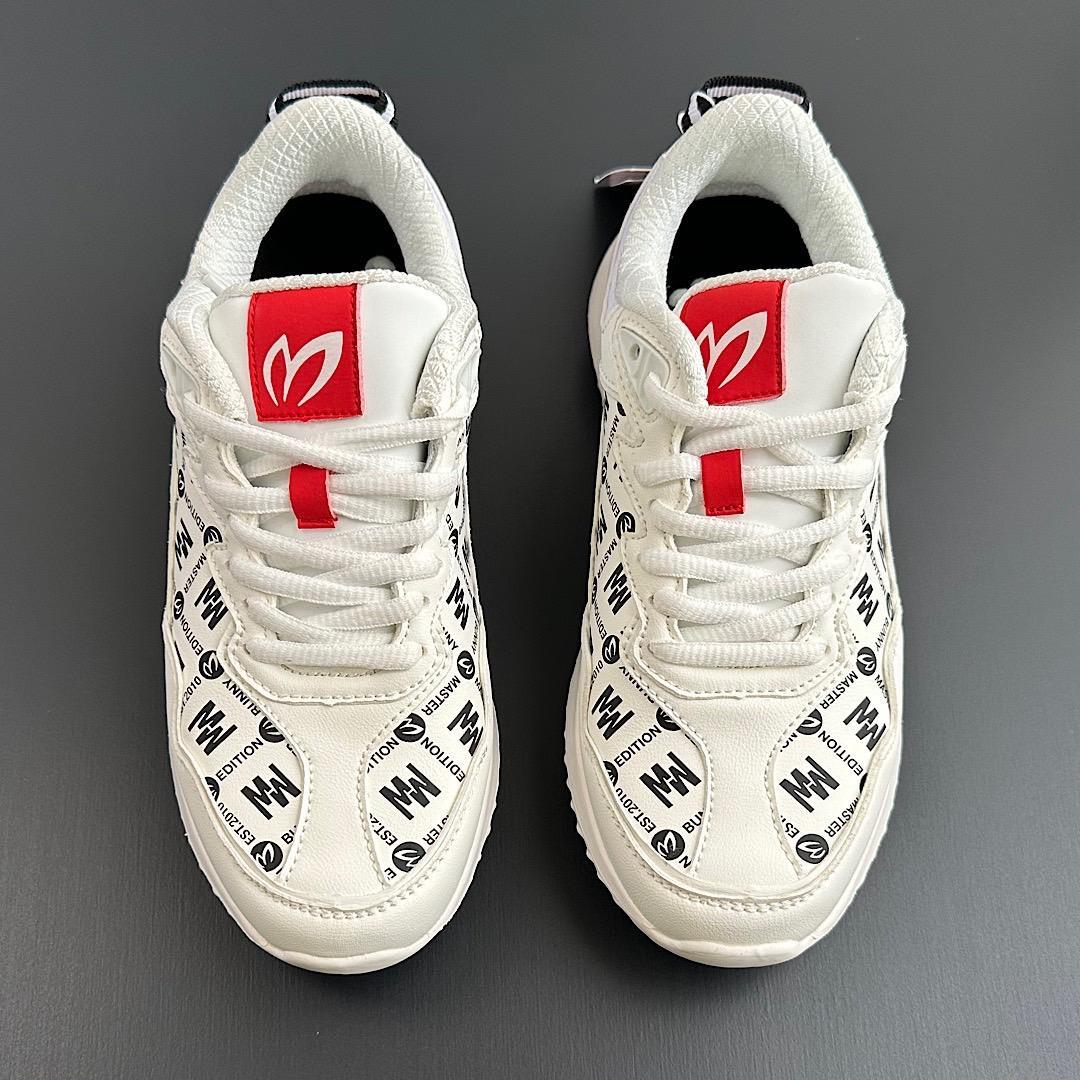 マスターバニー レディース ゴルフシューズ モノグラム柄 スパイクレス 23.0