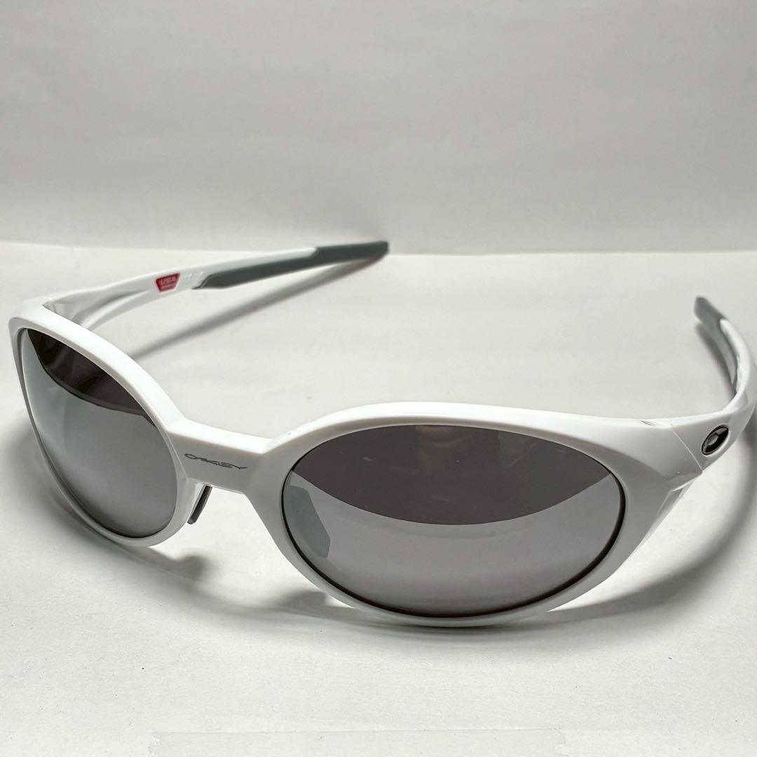 OAKLEY Eye Jacket Redux ホワイトフレーム 上杉柊平着用