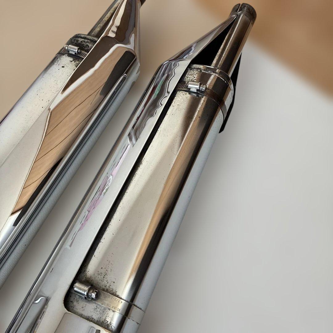 バンス&ハインズマフラー　オーバルスリップオンマフラー　ハーレー社外マフラー