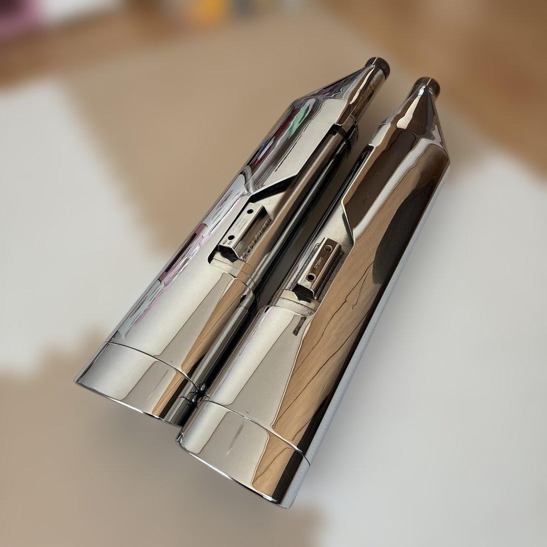 バンス&ハインズマフラー　オーバルスリップオンマフラー　ハーレー社外マフラー