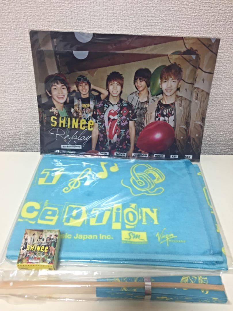 SHINee 【CD８セット】+【デビューイベント来場者限定グッズ】