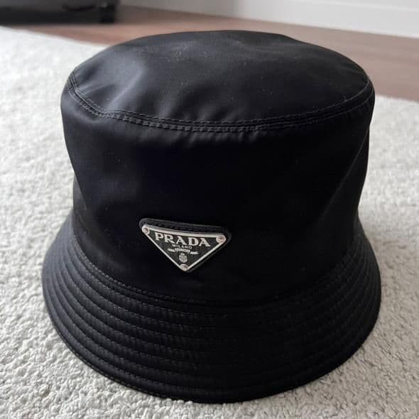 ✨未使用✨PRADA プラダ バケットハット ナイロン 希少L 芸能人着用 サナ