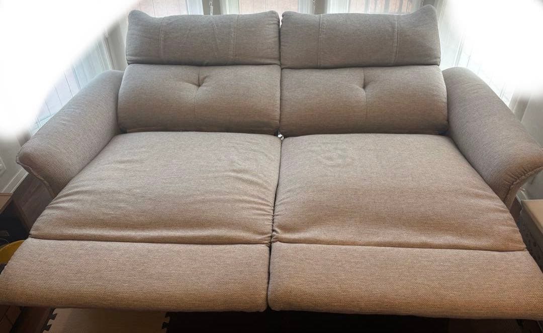 31日までの出品　ニトリ ピュール　3人掛け　電動リクライニングソファ　布