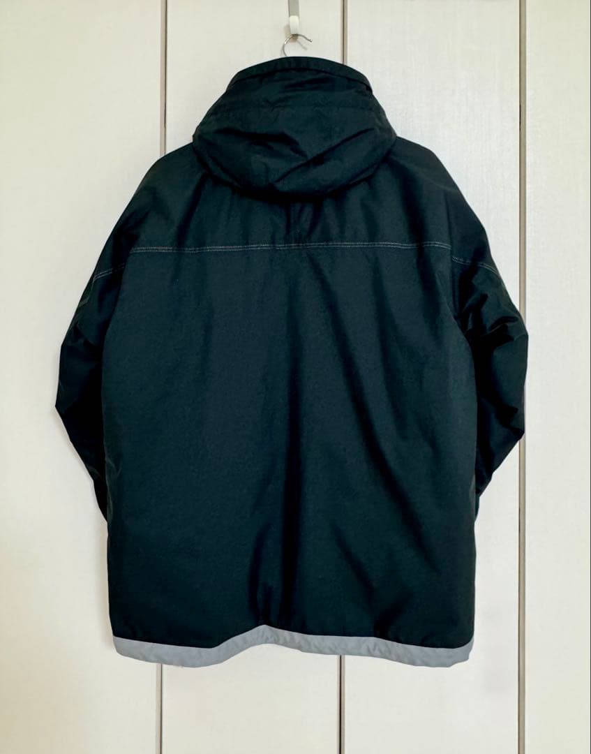 【Daiwa】 フィッシングスーツ 上下セット 黒/グレー