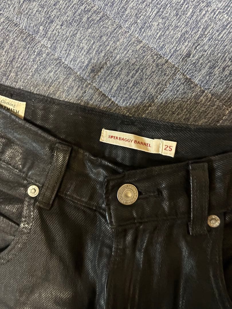 SUPER BAGGY バレルジーンズ ブラック コーティング