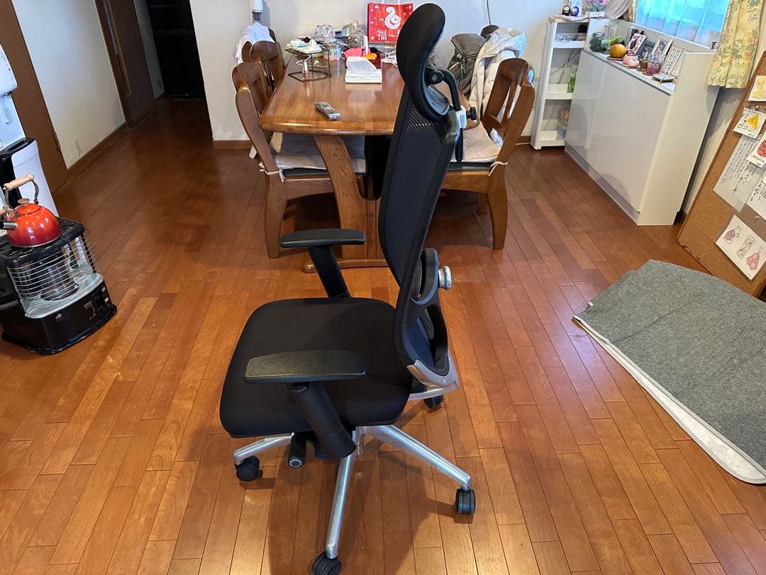 【値下げ】バルバーニ　ハイバックオフィスチェア ブラック×ブルー DD-C777