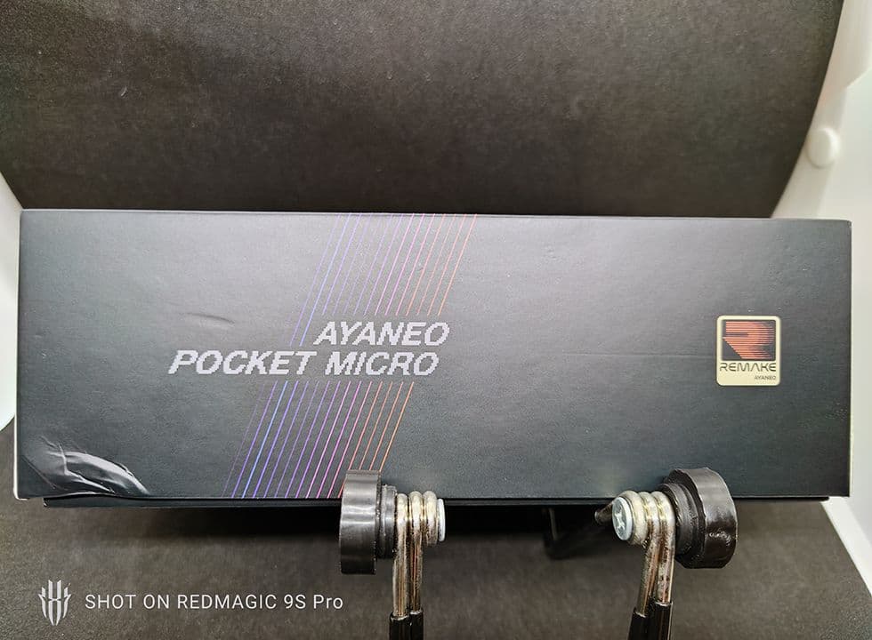 中古美品　AYANEO Pocket Micro (6GB 128GB) レッド