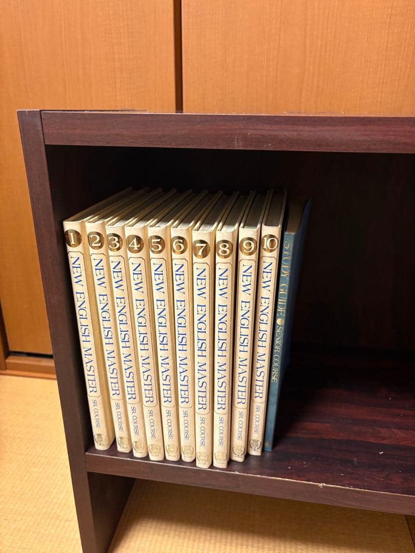 ブリタニカ　英語教材　カセットテープ フルセット　専用棚付き