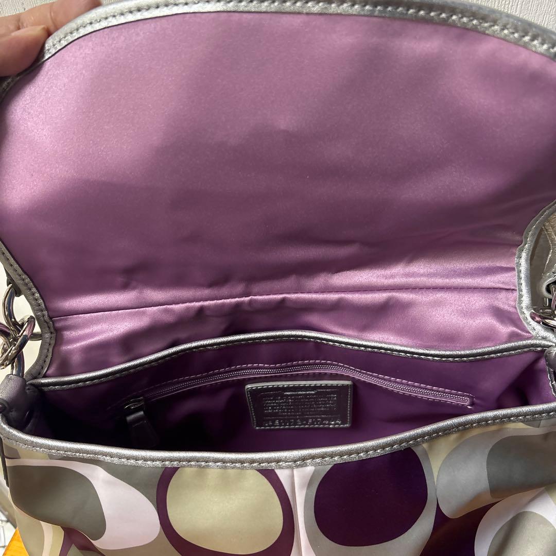 希少カラーコーチ　ワンショルダーバッグ　パープル　肩掛け スカーフ柄