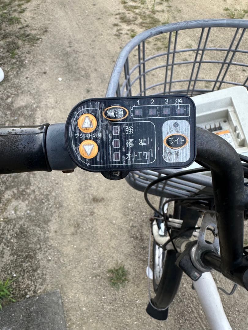 引き取り限定！ヤマハ電動アシスト自転車 パス！ホワイト・バッテリー２個