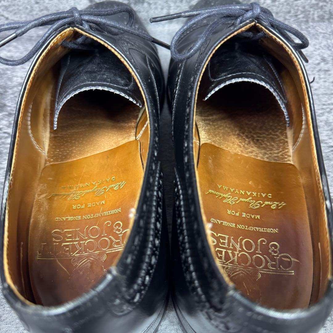 【美品】クロケット＆ジョーンズ ストレート メダリオン 8E 黒 レザー