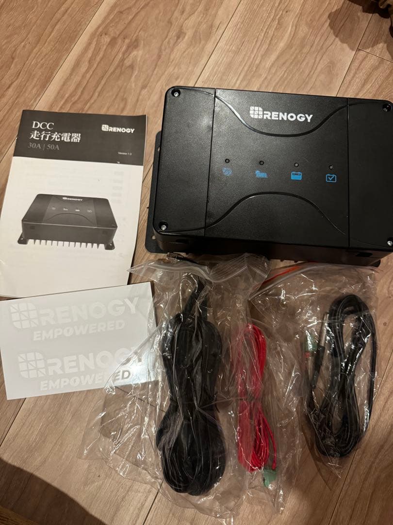 RENOGY 30A DC-DC充電器 RBC30D1S